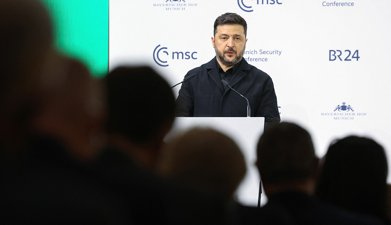 Ukrayna Cumhurbaşkanı Volodymir Zelenski, Münih’te yaptığı konuşmada, ülkesinin onurlu bir