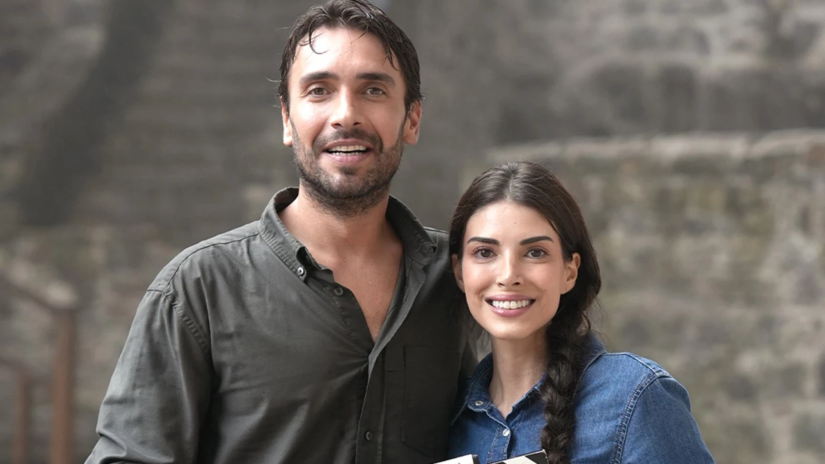 TRT 1 ekranlarının sevilen dizisi "Taşacak Bu Deniz" hakkında merak