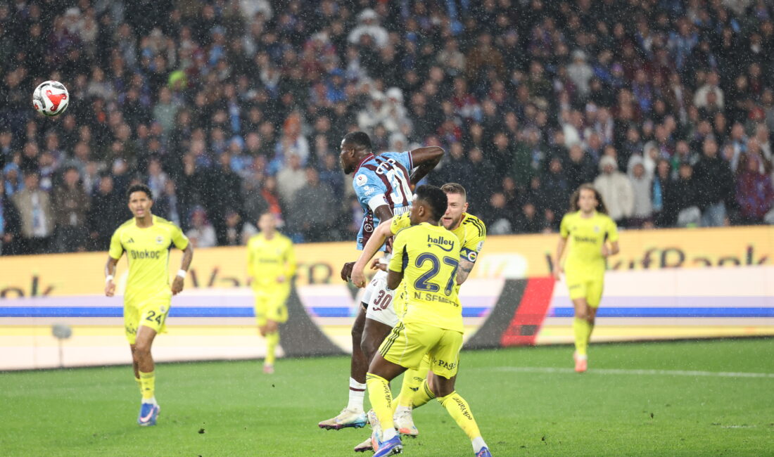 Süper Lig’in 22’nci haftasında Trabzonspor sahasında konuk ettiği Fenerbahçe’ye 3-2