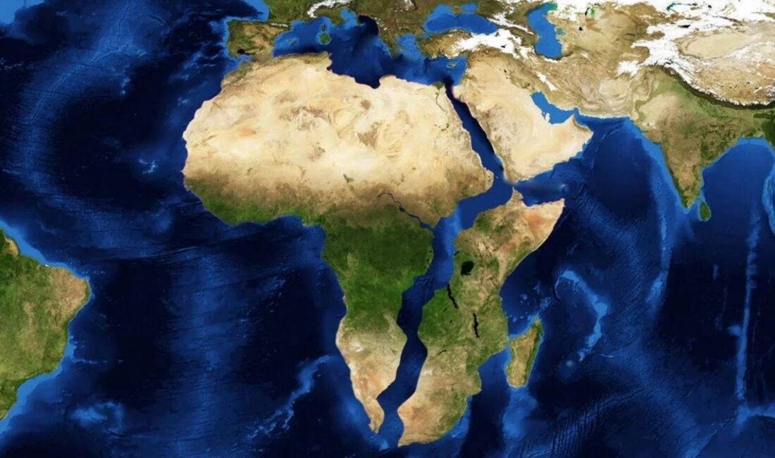 Bilim insanları, Doğu Afrika’daki büyük fay hattı nedeniyle Afrika kıtasının