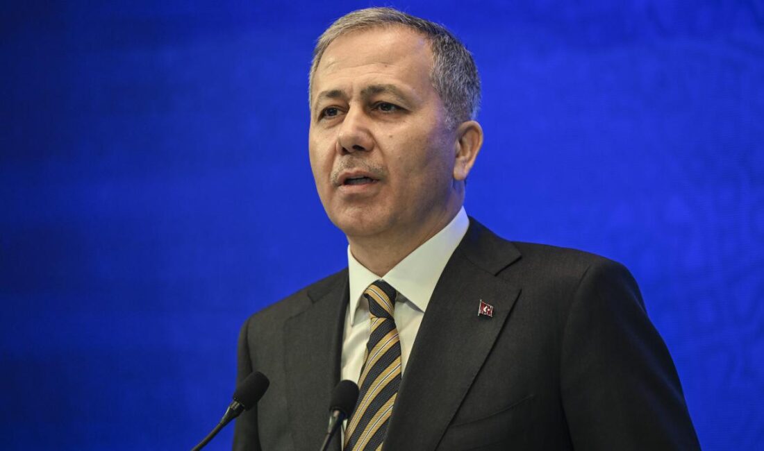 İçişleri Bakanı Ali Yerlikaya, uyuşturucu satıcılarına yönelik "siber" odaklı dev