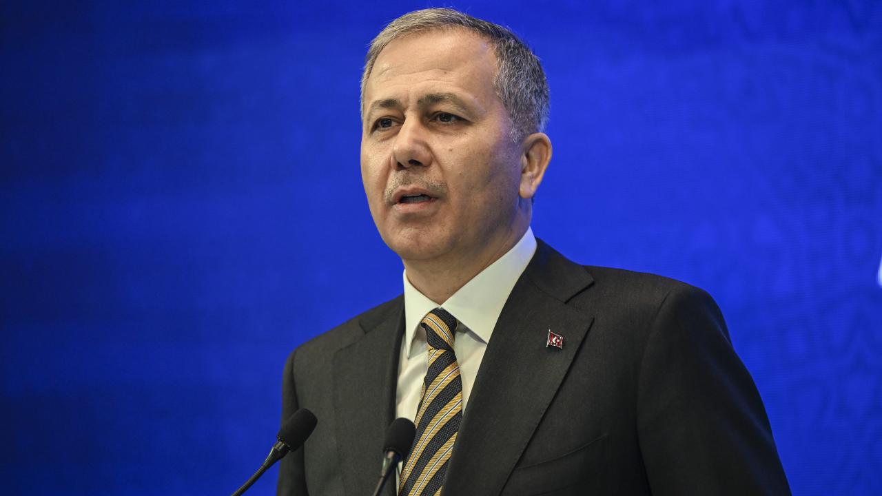 İçişleri Bakanı Ali Yerlikaya, uyuşturucu satıcılarına yönelik "siber" odaklı dev