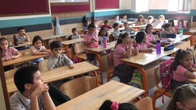 Yaz tatilinin son virajına girilirken MEB 2026-2027 çalışma takvimi netleşti!