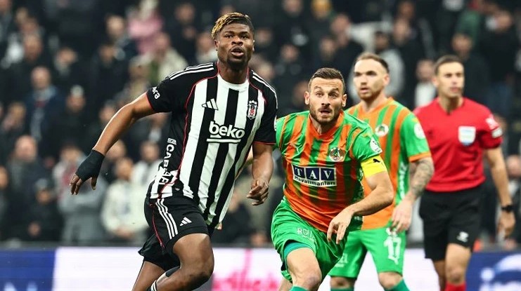 Süper Lig’in 21’inci haftasında Beşiktaş, sahasında Corendon Alanyaspor ile 2-2
