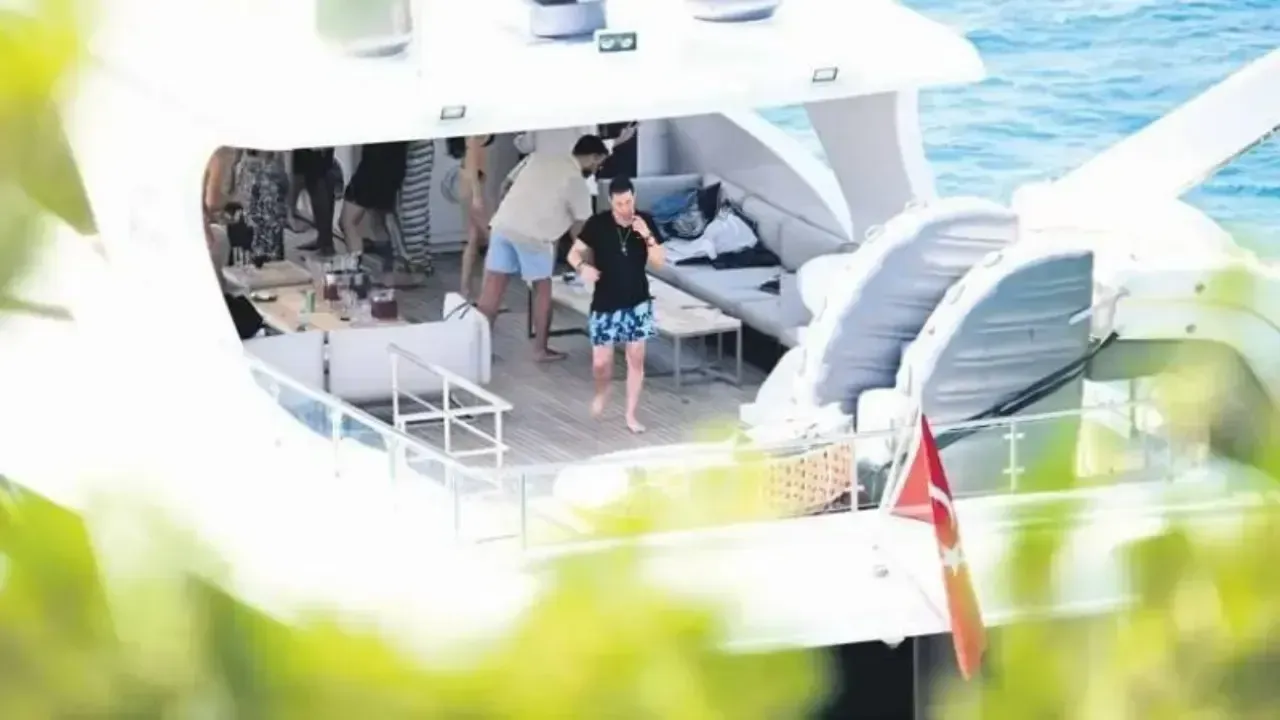 İstanbul’da cemiyet hayatı ve ünlü isimlere yönelik yürütülen geniş kapsamlı