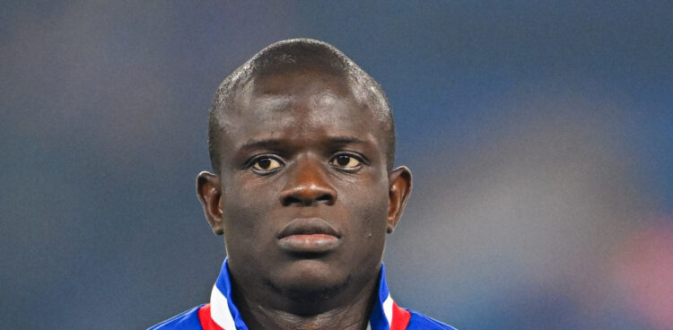 Fenerbahçe, Al-Ittihad ile anlaşmaya varıldığı belirtilen N’Golo Kante transferinin tescil