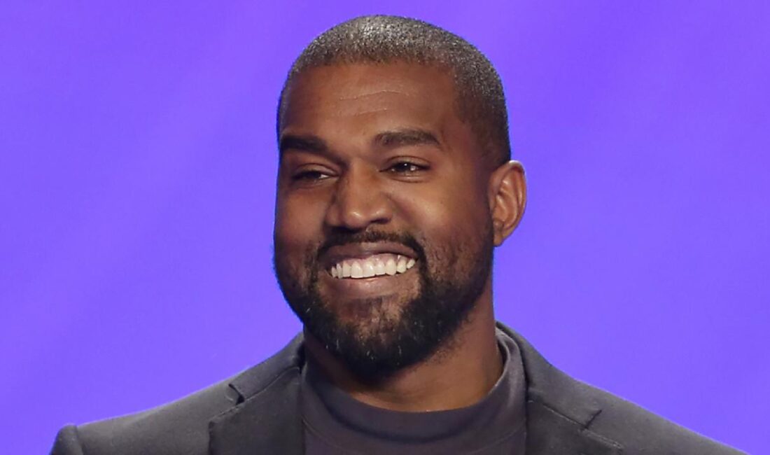 Müzik dünyasının en sansasyonel isimlerinden biri olan Kanye West (Ye),