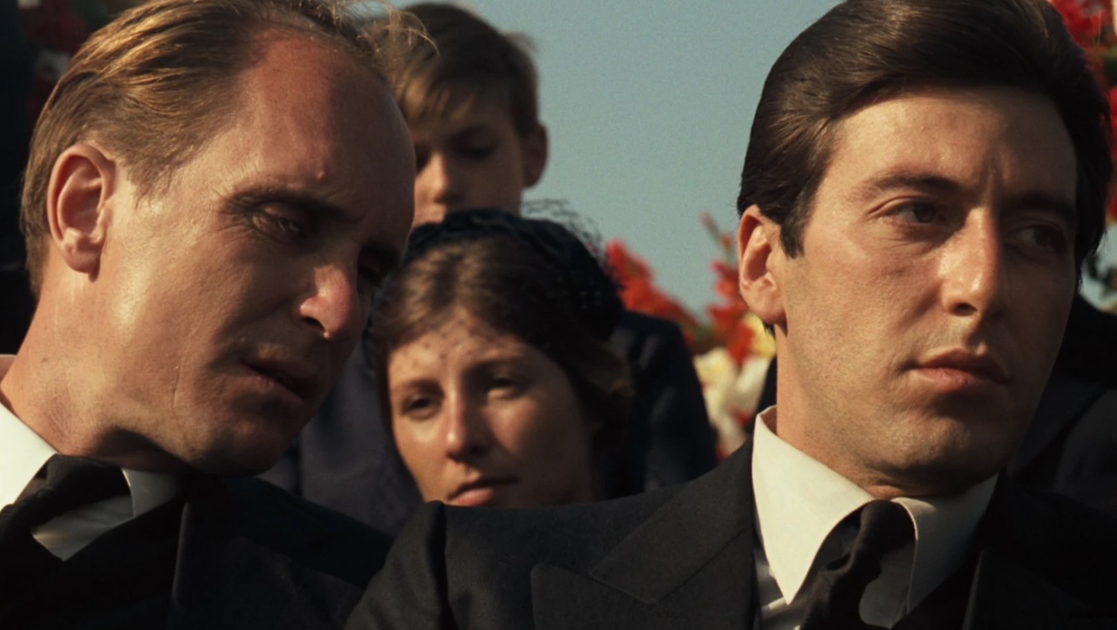 Baba filmindeki unutulmaz performansıyla hafızalara kazınan Oscar ödüllü oyuncu Robert