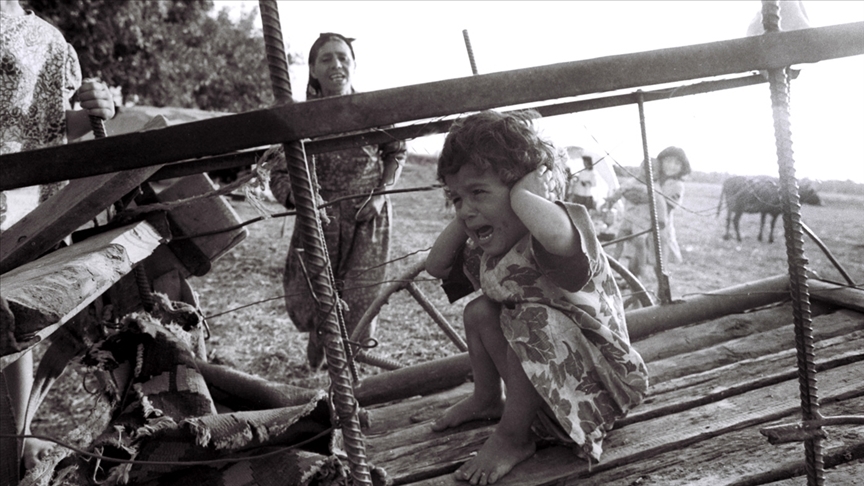 Azerbaycanlılar, 26 Şubat 1992’de Dağlık Karabağ’ın Hocalı kasabasında Ermeni güçler