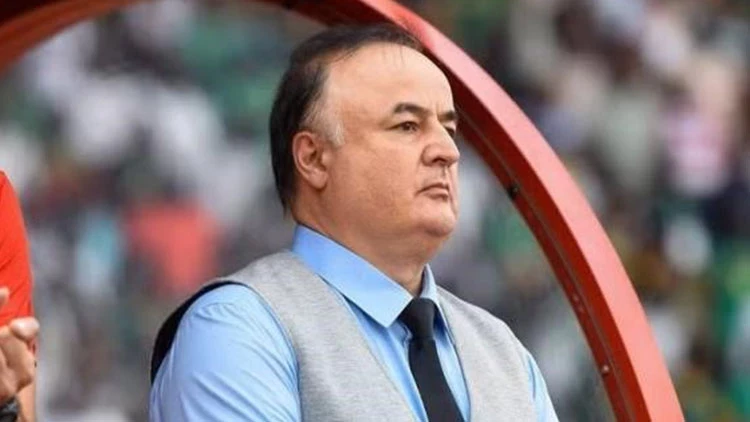Kariyeri boyunca Kenya'dan Moldova'ya, İran'dan Almanya'ya kadar dünyanın dört bir