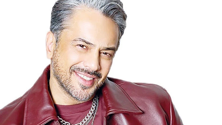 Ünlü şarkıcı ve oyuncu Emre Altuğ, katıldığı "İbrahim Selim ile