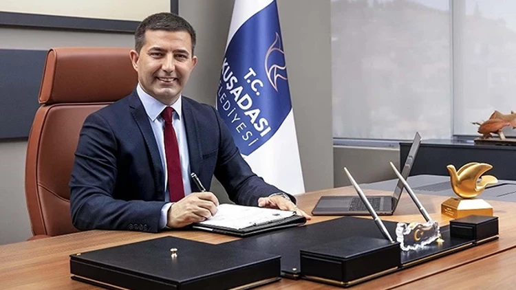 Aydın’ın turistik ilçesi Kuşadası, sabah saatlerinde gerçekleştirilen büyük bir yolsuzluk