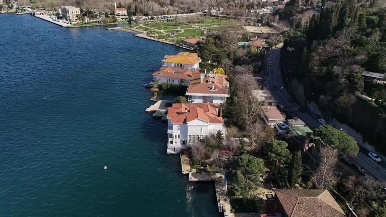 Üsküdar Kandilli sahilinde yer alan ve Kurtlar Vadisi dizisinde gücün