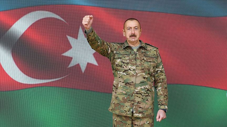 Azerbaycan, Nahçıvan’da havalimanı binası ve bir okulun yakınına İran’a ait