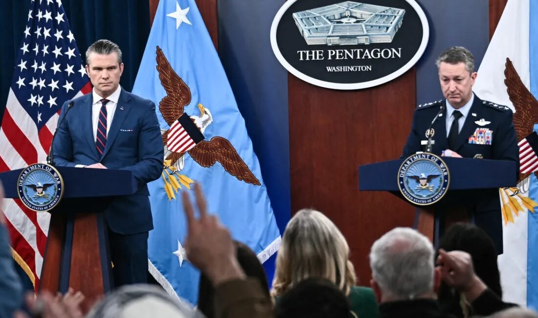 ABD Savunma Bakanı Pete Hegseth ve Genelkurmay Başkanı Orgeneral Dan