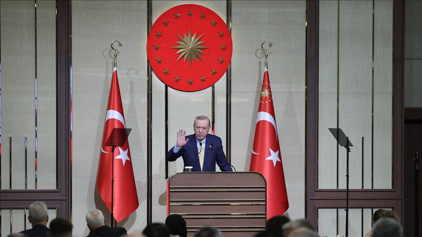 Cumhurbaşkanı Recep Tayyip Erdoğan, Beştepe Millet Sergi Salonu’nda düzenlenen Esnaf