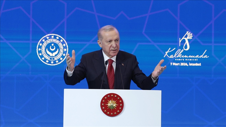 Cumhurbaşkanı Recep Tayyip Erdoğan, kadına ve çocuğa yönelik şiddete tepki