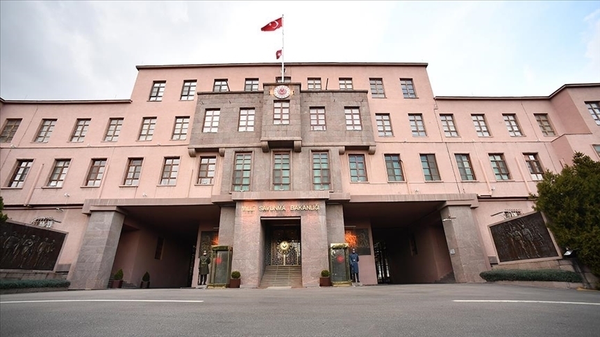 Milli Savunma Bakanlığı (MSB), İran’dan ateşlenen ve Türkiye’ye yöneldiği tespit