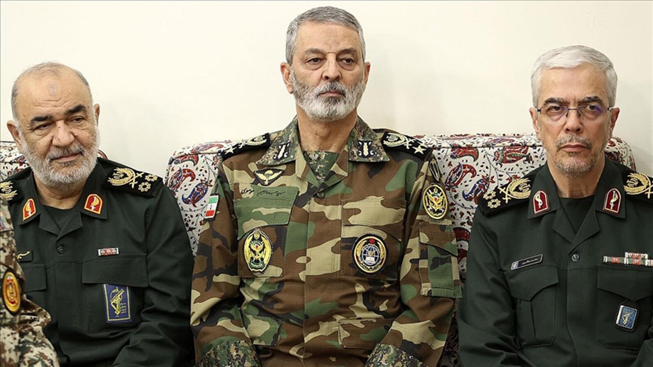 ABD ve İsrail'in İran’a yönelik saldırıları devam ederken, Tahran yönetimi