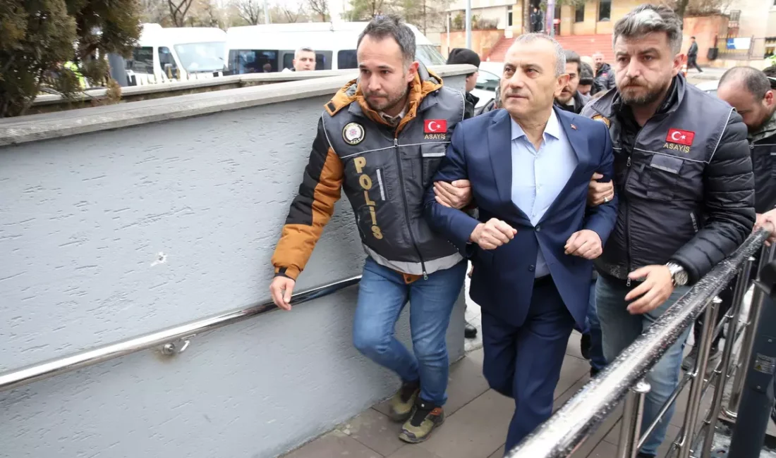 Açığa alınmasının ardından tutuklanarak cezaevine gönderilen Tuncay Sonel, savcılık sorgusunda