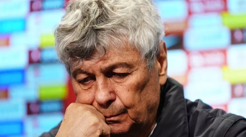 Romanya Milli Takımı ve bir dönem Süper Lig devlerini de
