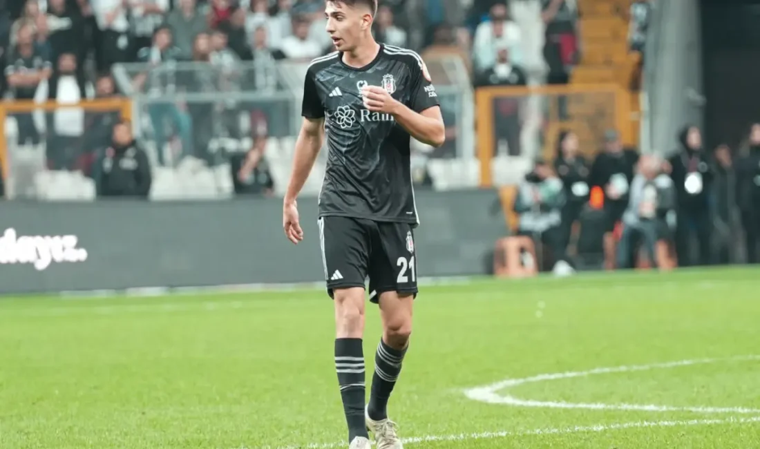 Beşiktaş’tan Braga’ya transfer olan 21 yaşındaki orta saha oyuncusu Demir