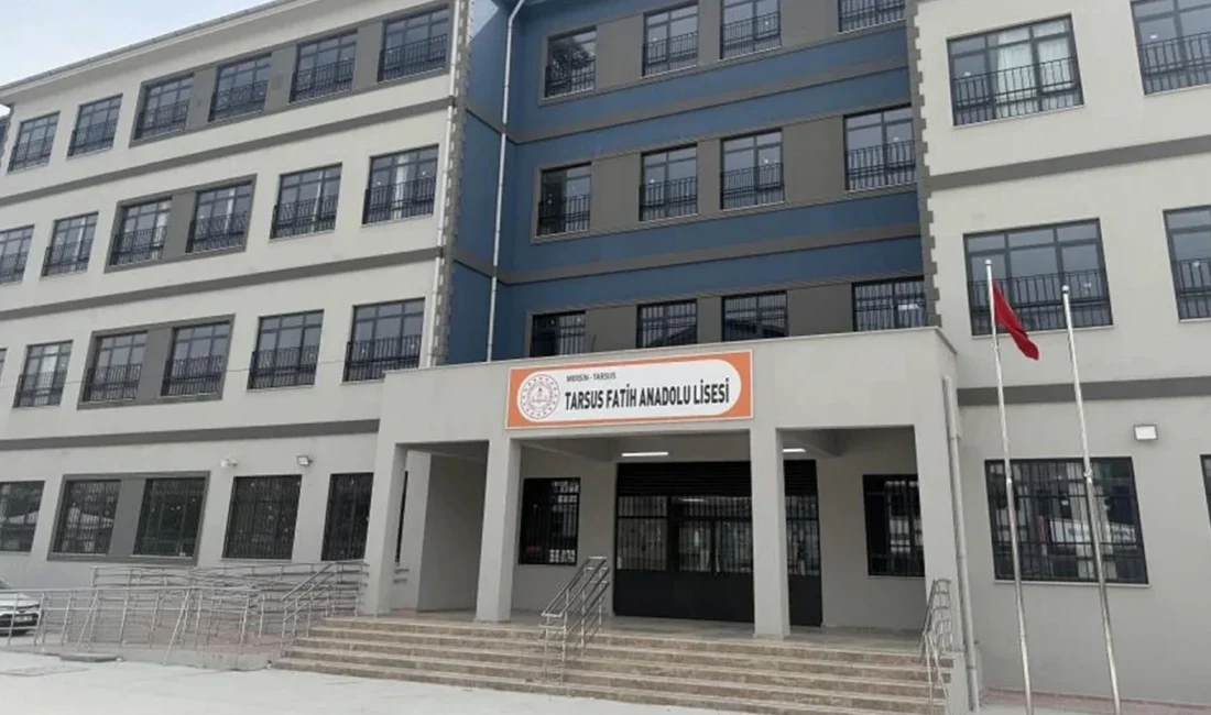 Şanlıurfa ve Kahramanmaraş'taki saldırıların şoku sürerken, Mersin Tarsus’ta okula tabancayla