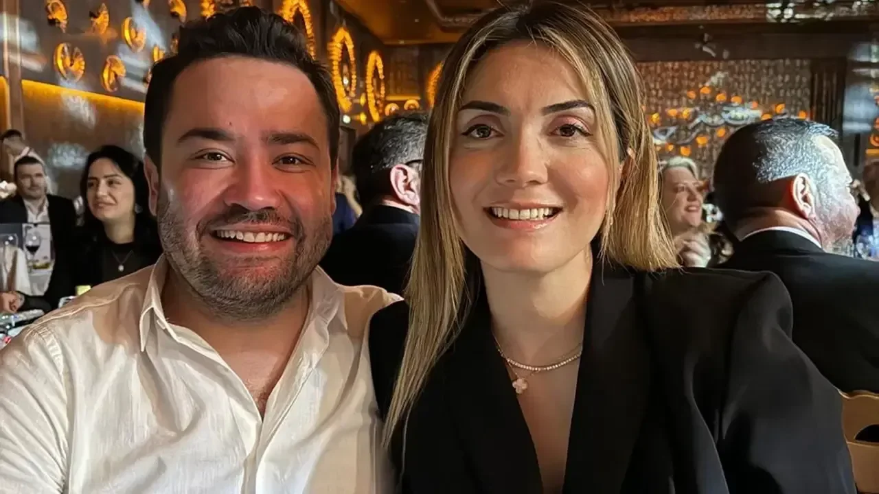 Muhittin Böcek’in oğlu Mustafa Gökhan Böcek ile evli olan Zuhal