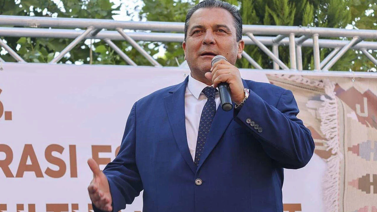 Uşak Emniyet Müdürlüğü ekiplerince düzenlenen operasyonda, "irtikap" (görevini kötüye kullanarak