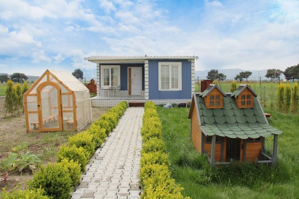 Tarım arazilerini kooperatif hissesi adı altında parçalayıp yerleşime açan "hobi