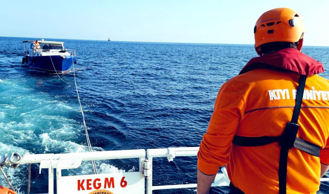 Kıyı Emniyeti Genel Müdürlüğü, denizcilik ve teknik alanlarda uzmanlaşmış personelleri