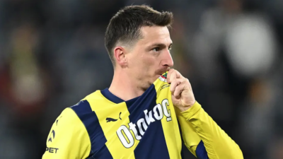 Fenerbahçe'de ceza süreci sona eren Mert Hakan Yandaş sahalara dönüyor!