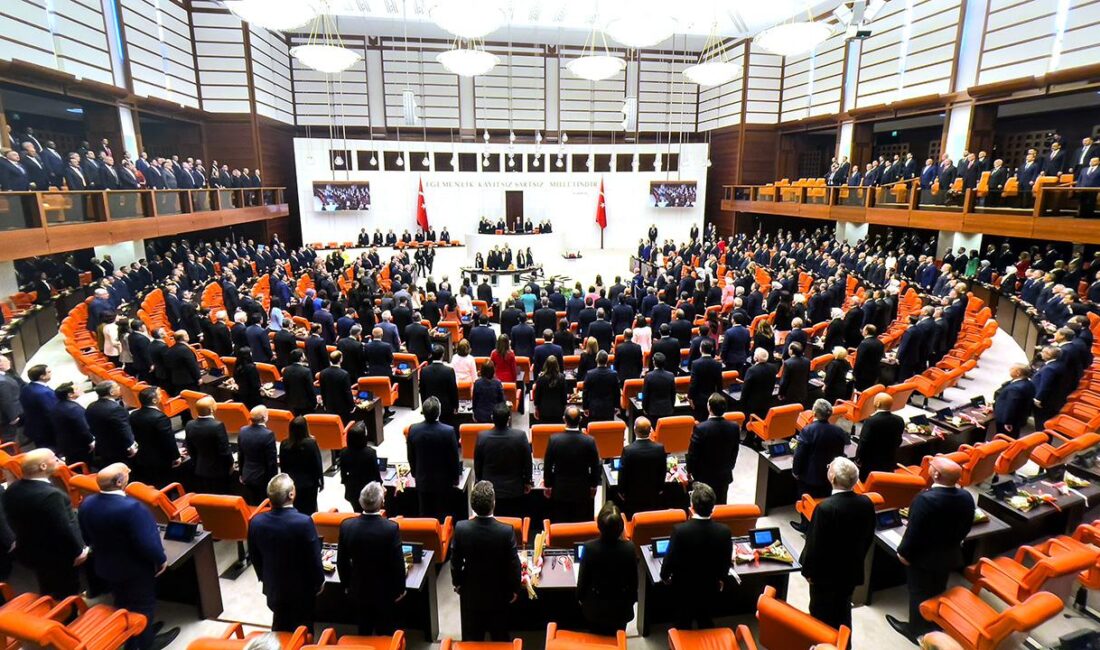 Adalet Bakanı Akın Gürlek, Türkiye'deki 12,5 milyon dosya yükünü eritmek