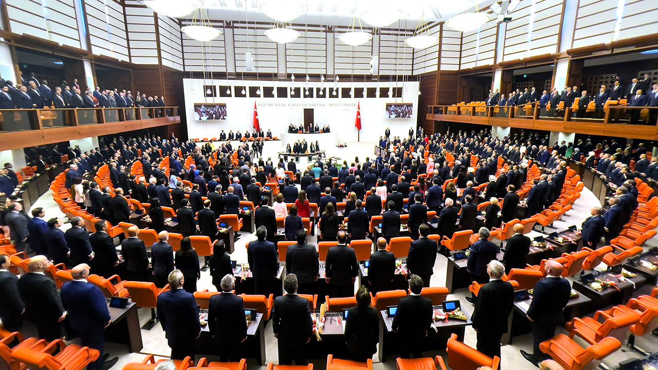 Adalet Bakanı Akın Gürlek, Türkiye'deki 12,5 milyon dosya yükünü eritmek