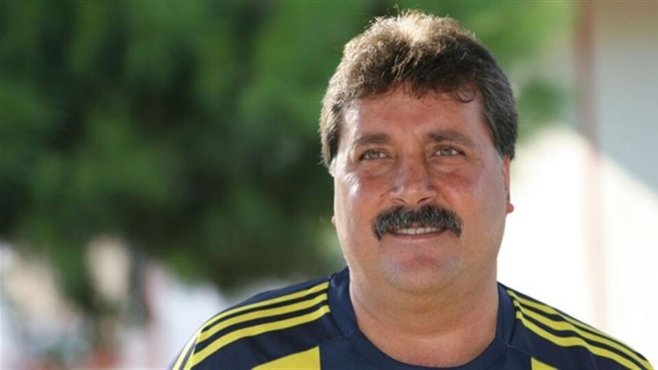 Fenerbahçe camiasında transfer hareketliliği erken başladı. Sarı-lacivertlilerin efsane isimlerinden Müjdat