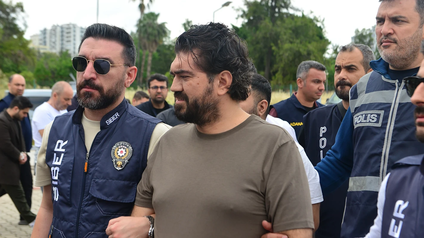 Medya dünyasında büyük yankı uyandıran bir son dakika gelişmesi yaşandı.