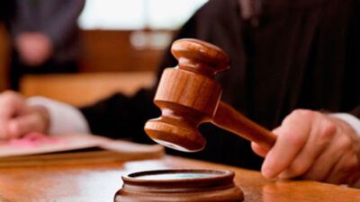 İşverenin bilgisi dahilinde evden çalışmasını sürdüren dış ticaret müdürü, devamsızlık