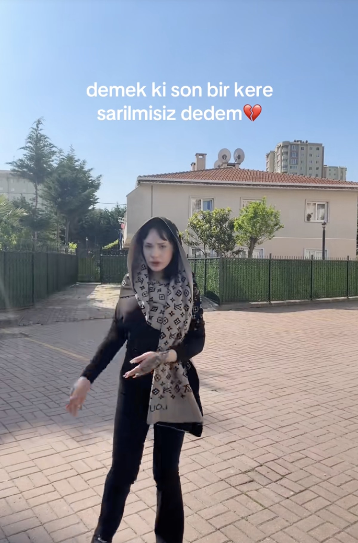 Sosyal medyanın hayatımızın tam merkezine yerleşmesiyle birlikte, dijitalleşen yas süreci