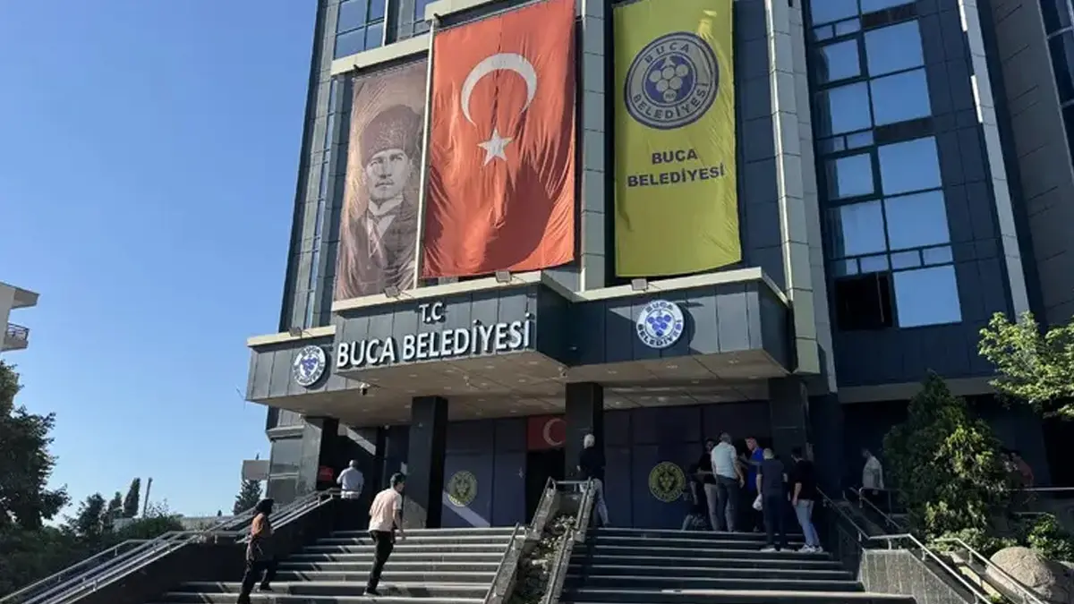 İzmir’de yerel yönetim düzeyinde son yılların en büyük rüşvet ve