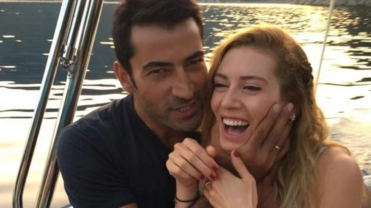 Ekranların gözde çiftlerinden Sinem Kobal, 52 yaşına basan eşi Kenan