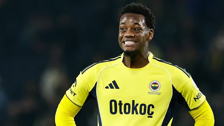 Süper Lig'de üst üste 4. kez şampiyonluğa ulaşarak tarihi bir