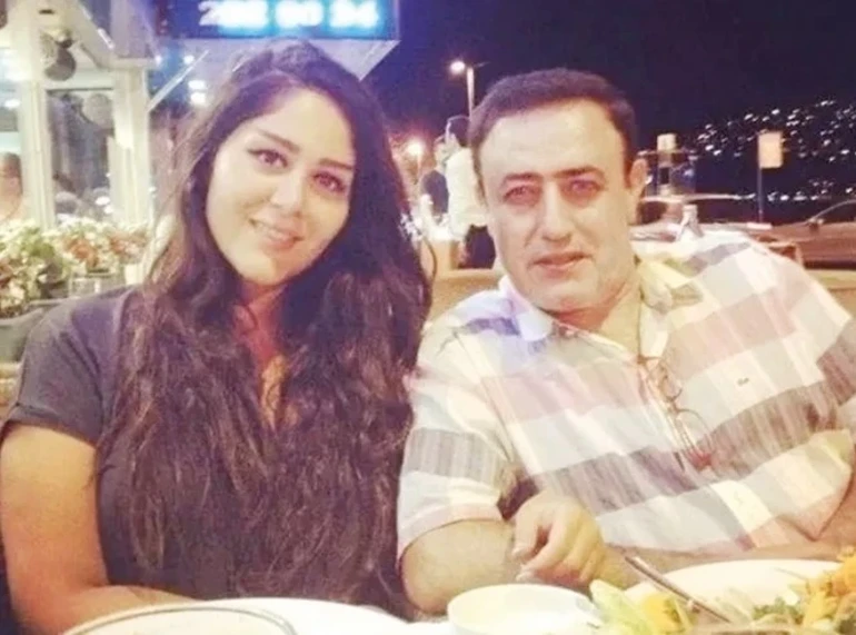 Ünlü türkücü Mahmut Tuncer'in şarkıcı kızı Gizem Tuncer, iğne kullanmadan,