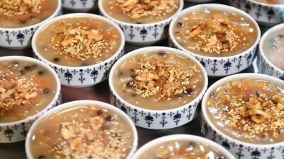 İslam aleminde bolluk, bereket, dayanışma ve paylaşmanın simgesi olan mübarek