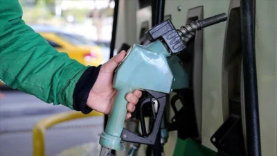 Brent petrol fiyatlarındaki küresel hareketlilik, döviz kurundaki yukarı yönlü dalgalanmalar