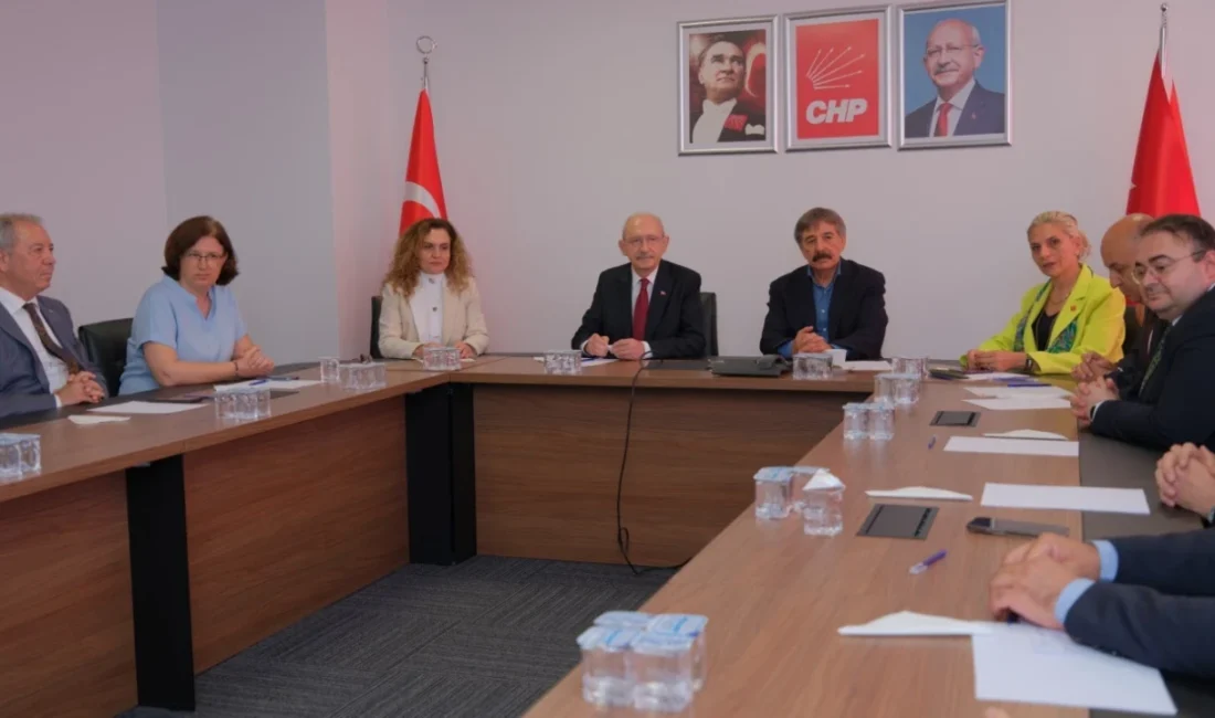 CHP'de sular durulmuyor! Mutlak butlan kararı sonrası toplanan CHP Yüksek