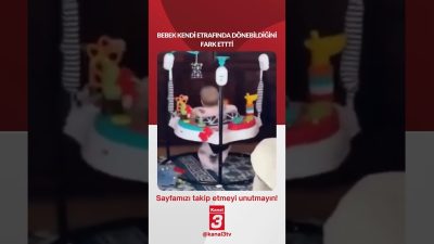 Bebek kendi etrafında dönebildiğini fark etti… 📶https://kanal3.com.tr/ Sosyal Medya Hesaplarımızı