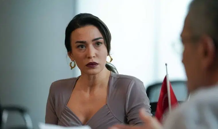 Türk televizyon ve sinema dünyasının en yetenekli oyuncularından biri olan