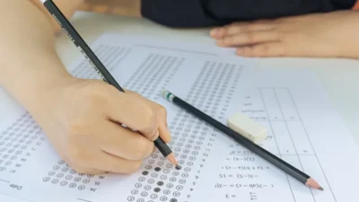 Milli Eğitim Bakanlığı (MEB) kadrolarında görev yapan binlerce eğitimcinin gözü