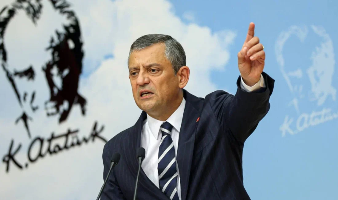 Cumhuriyet Halk Partisi'nde (CHP) "Mutlak Butlan" kararıyla yaşanan liderlik değişimi