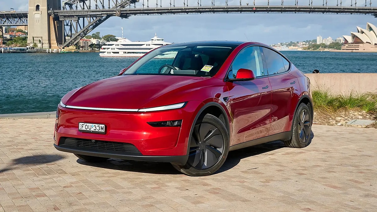 Elektrikli otomobil pazarının küresel lideri Tesla, yaz sezonunun başlangıcı olan